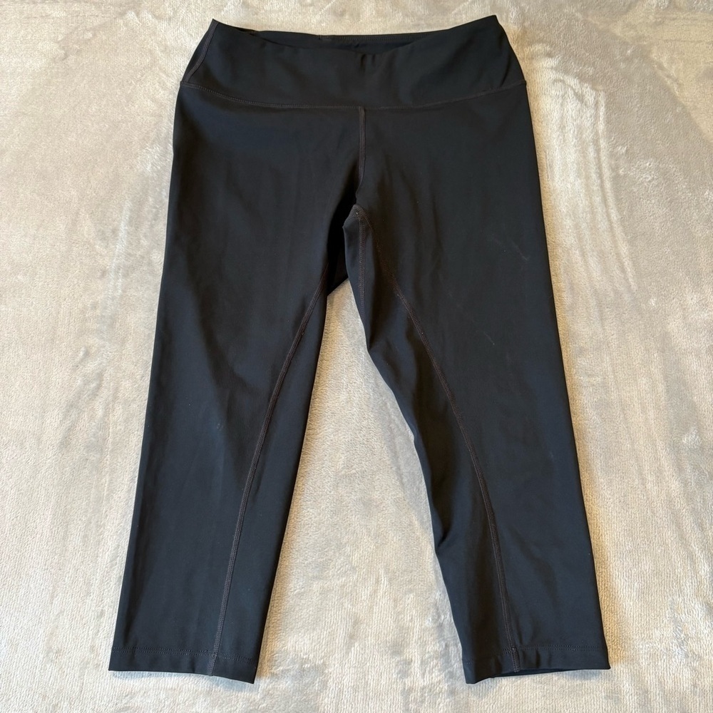 ASICS Athletic Athleisure Activewear Capri Leggings Sz M